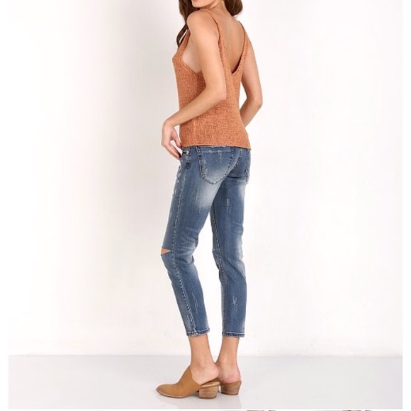 Solddd Outtt - Picture 3 of 5